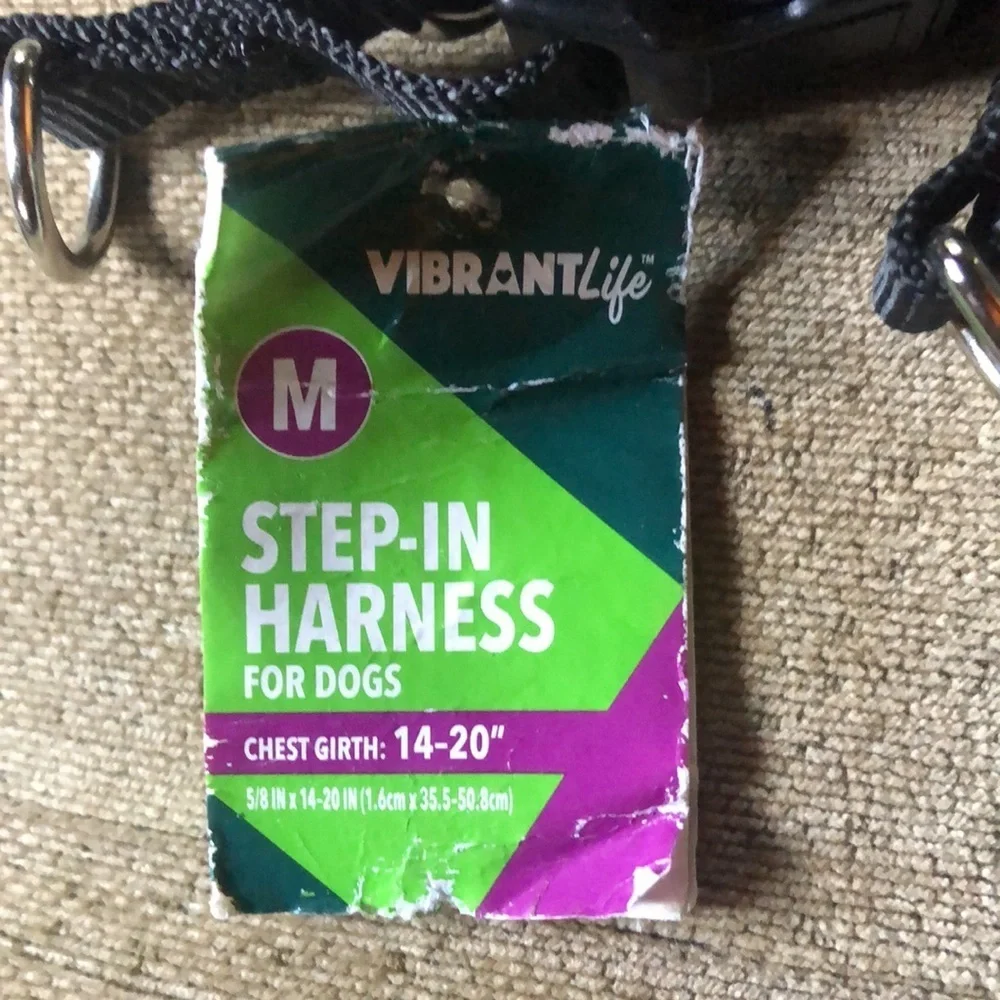 NWT Vibrant Life Step-in Harness M